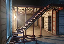 Монтаж антресольных перекрытий.Изготовление металлических лестниц